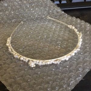 NWT bel aire bridal headband